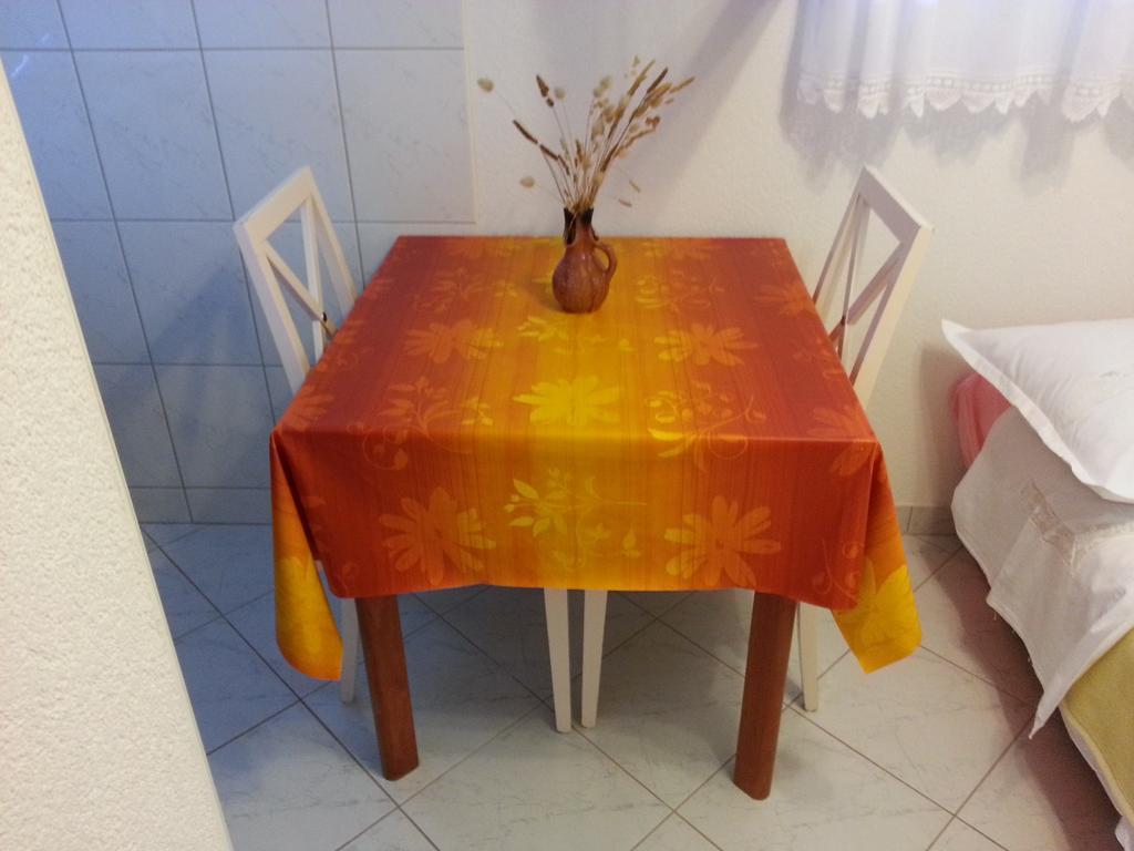 Apartment Marija Trogir Oda fotoğraf